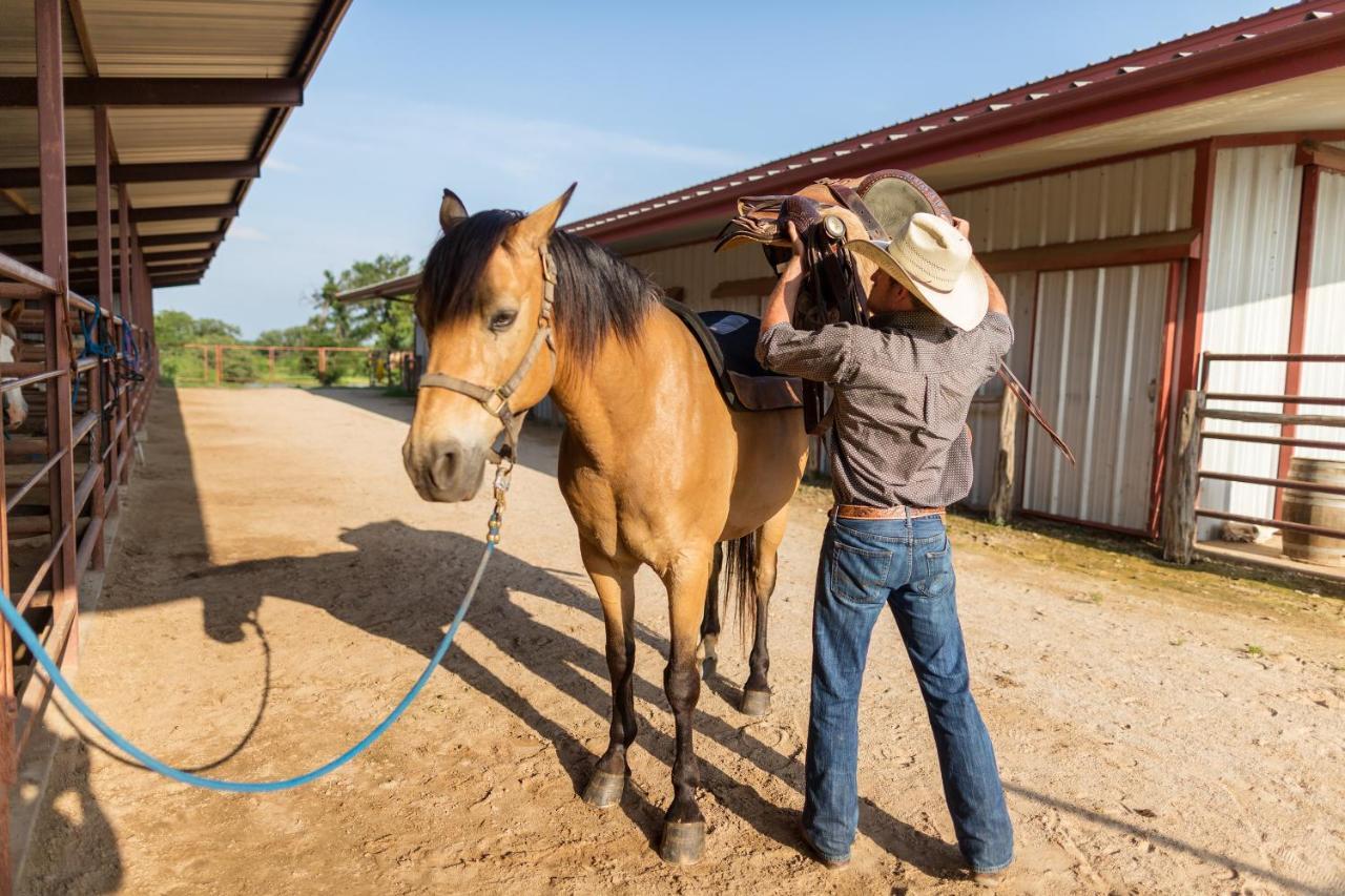 Wildcatter Ranch And Resort Graham Экстерьер фото